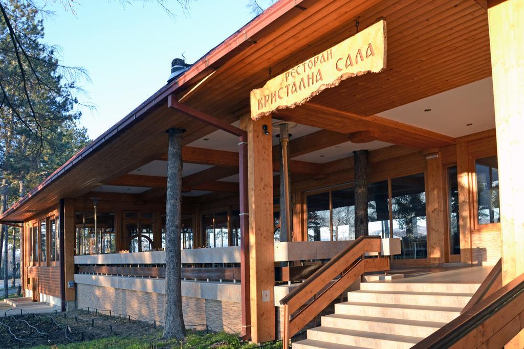 Hotel Ravni Gaj Knic Exteriör bild