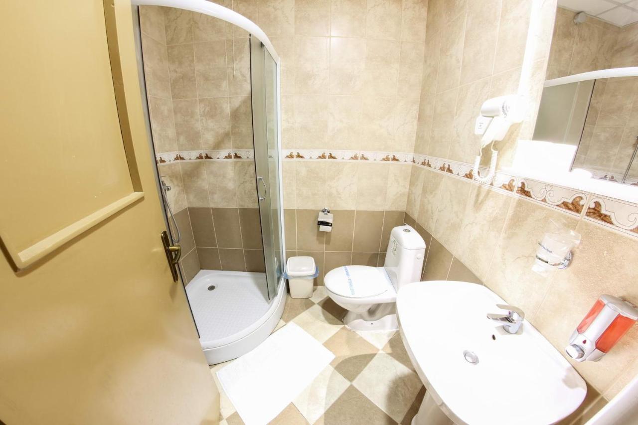 Hotel Ravni Gaj Knic Exteriör bild